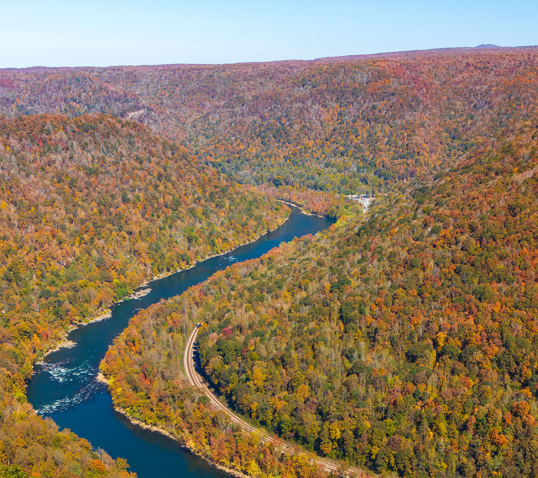When it comes to mineral rights, one of the most important decisions landowners face is whether to sell their rights outright or pursue long-term royalty payments. While selling provides an immediate financial boost, royalties can offer ongoing income over time. But how do royalty payments work, and what should landowners know before choosing this option? Let’s break it down.